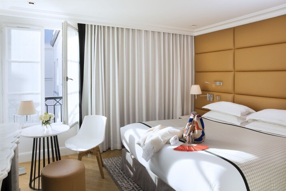 Hotel R de Paris Room Type - Deluxe Room
