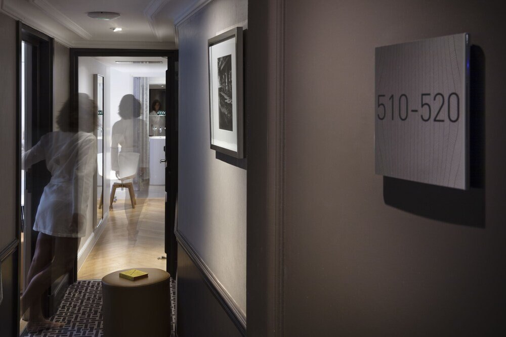 Hotel R de Paris Room Type - Family Room, 2 adjacent rooms