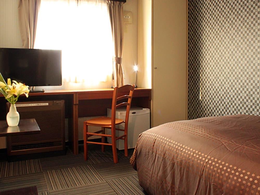 Hotel Live Max Budget - Tokyo Hamura Station Room Type - Deluxe Single Room (2 People, Bed Size 120 x 195cm) Smoking Hotel Live Max Budget - Tokyo Hamura Station Room Type - Deluxe Single Room (2 People, Bed Size 120 x 195cm) Smoking