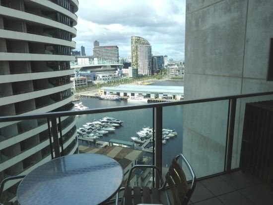 Apartments Melbourne Domain New Quay Docklands Melbourne Price Address Reviews