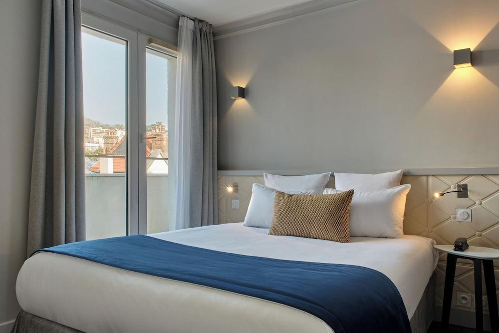 Hotel Atrium by HappyCulture Room Type - Classic Double or Twin Room Hotel Atrium by HappyCulture Room Type - Classic Double or Twin Room