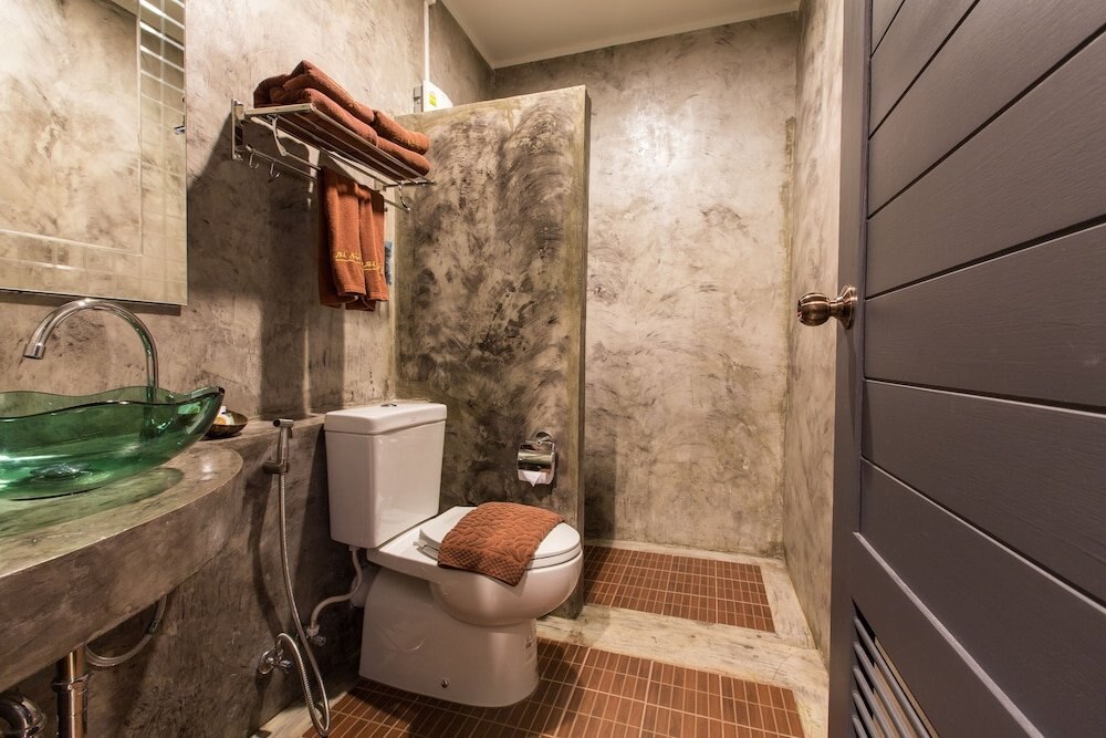 Na Siam Guesthouse - Tap to explore photos