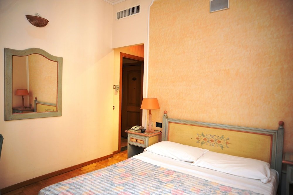 Hotel Ristorante Villa Icidia Room Type - Standard Double Room