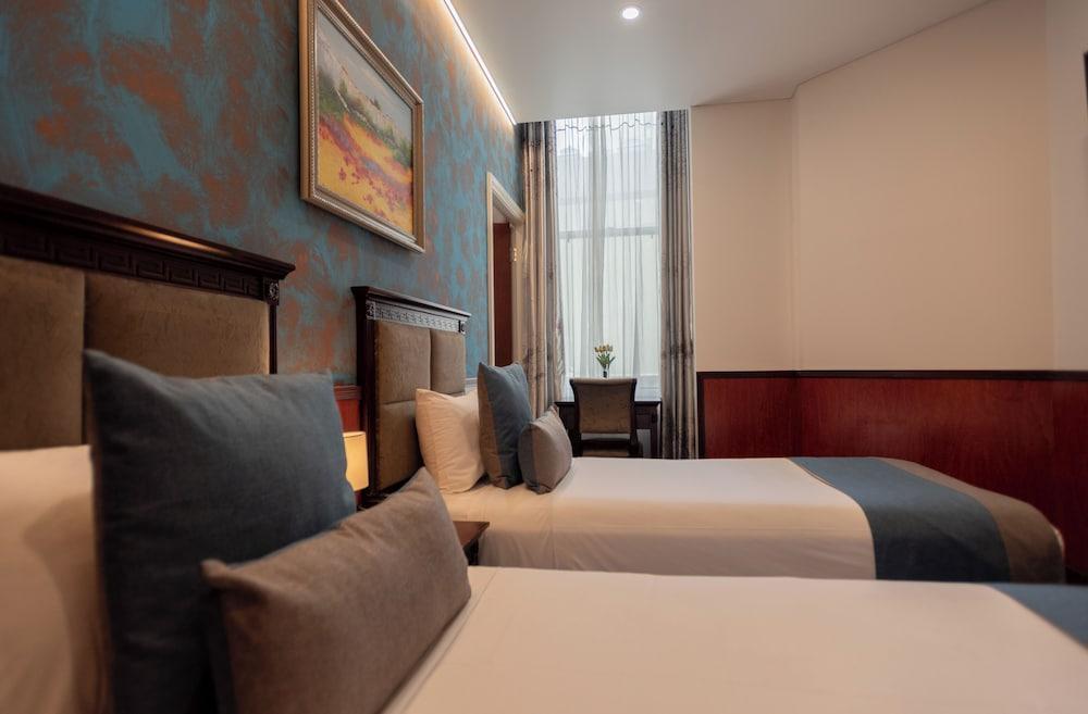 YEHS Hotel Sydney CBD Room Type - Family Room, City View