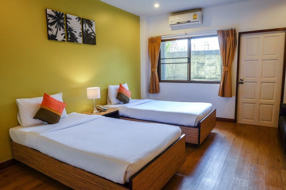 Pattra Mansion by AKSARA Collection Room Type - Standard Room (Twin Bed)