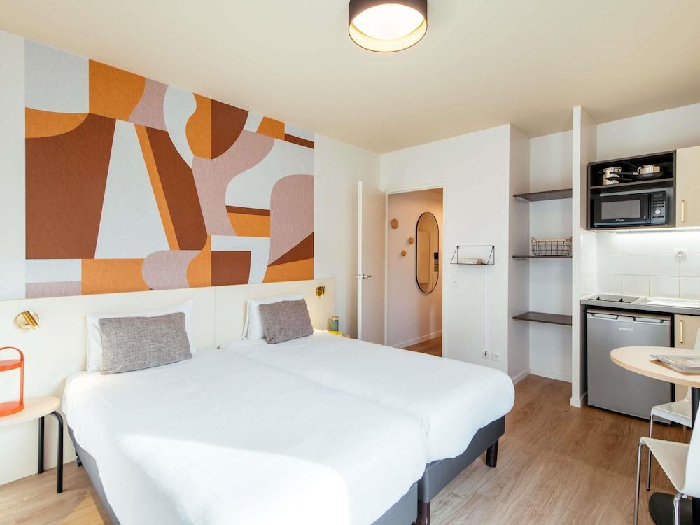 Aparthotel Adagio access Paris Asnieres Room Type - Studio (Twins)
