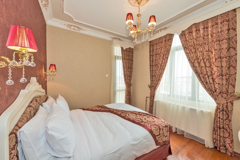 Enderun Hotel Istanbul Room Type - Standard Double or Twin Room Enderun Hotel Istanbul Room Type - Standard Double or Twin Room