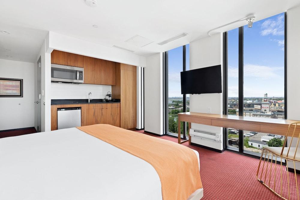 The Parc Hotel Room Type - Elite King Studio