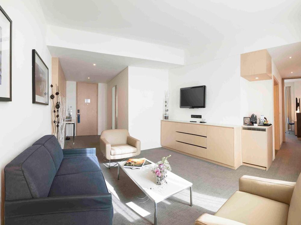 Novotel Abu Dhabi Al Bustan Hotel Room Type - Suite with Executive Lounge Access Novotel Abu Dhabi Al Bustan Hotel Room Type - Suite with Executive Lounge Access