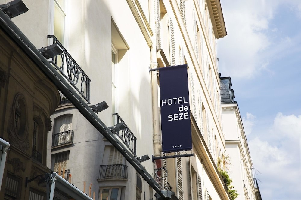 Hotel De Sèze - Tap to explore photos