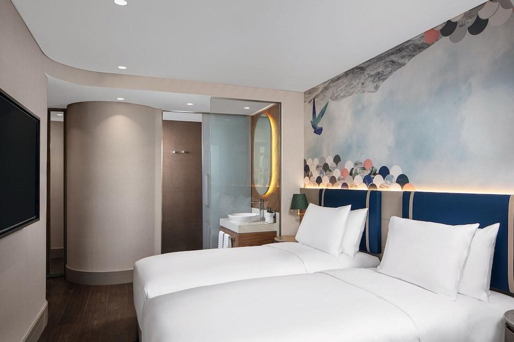 Lokalist, Istanbul, a Tribute Portfolio Hotel Room Type - Superior Twin Room, 2 Twin Beds, City View Lokalist, Istanbul, a Tribute Portfolio Hotel Room Type - Superior Twin Room, 2 Twin Beds, City View