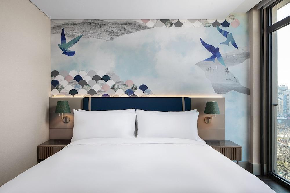 Lokalist, Istanbul, a Tribute Portfolio Hotel Room Type - Superior Room, 1 King Bed, City View Lokalist, Istanbul, a Tribute Portfolio Hotel Room Type - Superior Room, 1 King Bed, City View