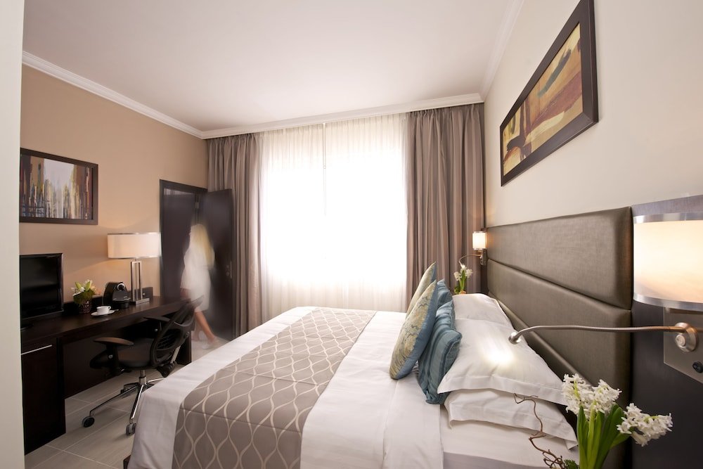 The Royal Riviera Hotel Room Type - Executive Room, Sea View