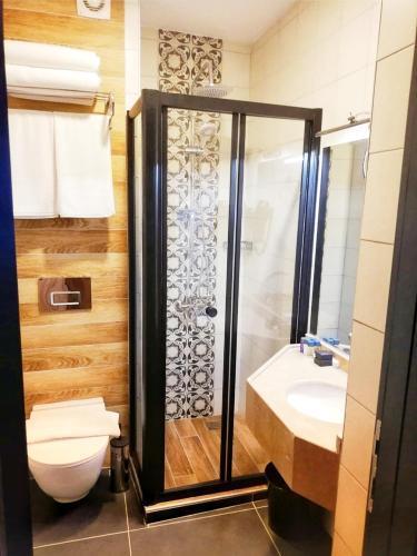 Nomade Old City Hotel Room Type - Deluxe Double Room with Side Sea View