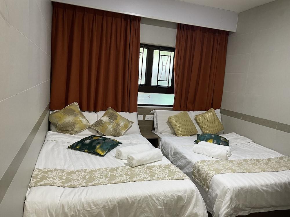 Kong Hing Guest House Room Type - Quadruple Room