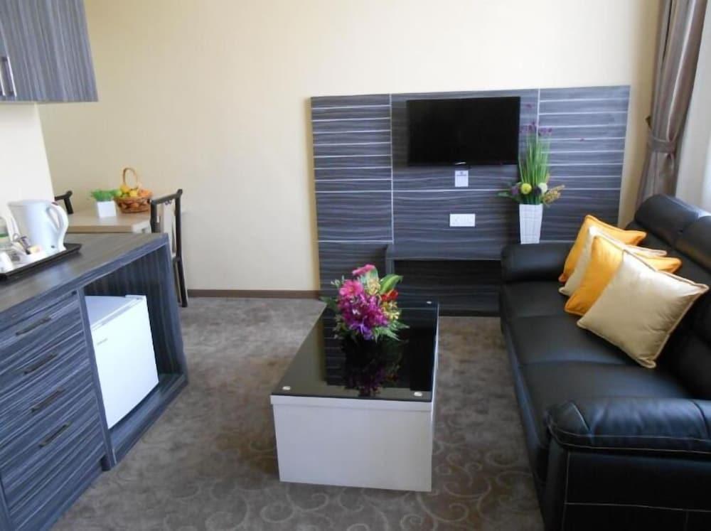 HIG Hotel & Convention Langkawi Room Type - Deluxe Suite