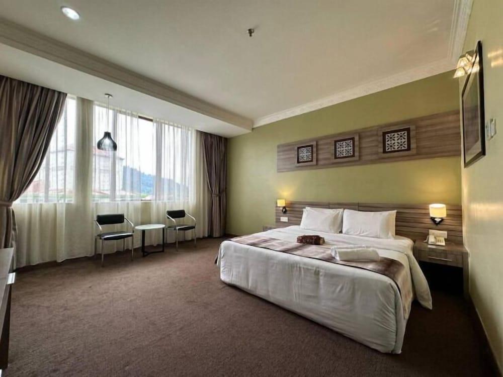 HIG Hotel & Convention Langkawi Room Type - Superior Hillview Twin Bed