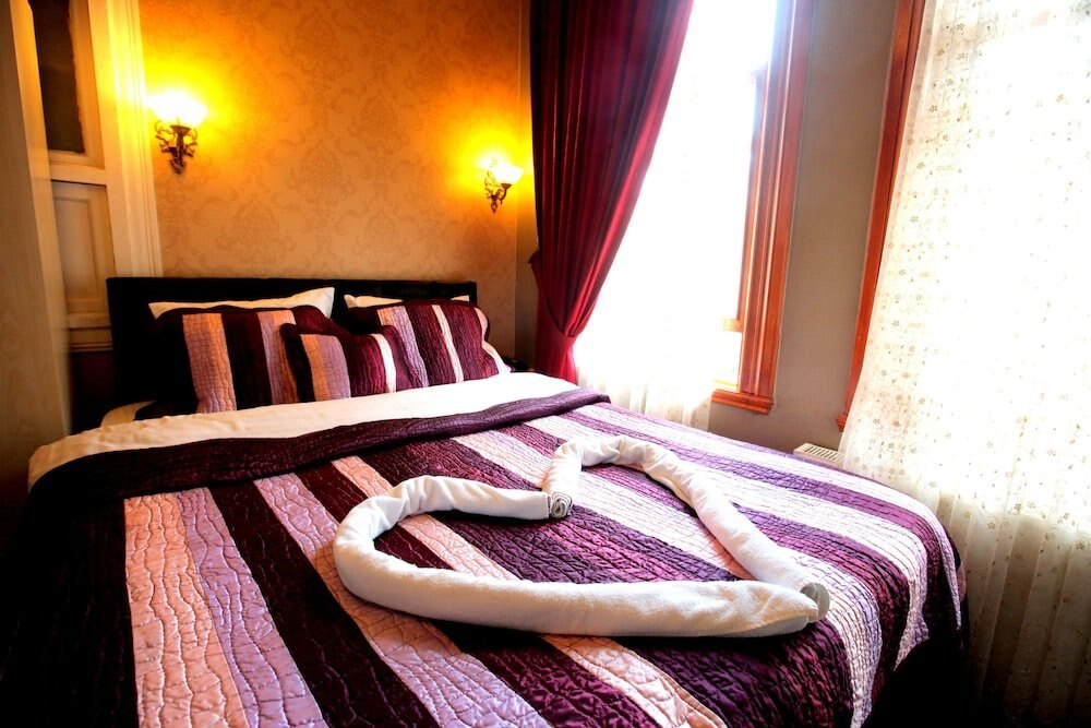 Le Safran Suite Istanbul Homestay Price Address Reviews