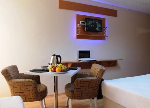 Avcilar Inci Hotel - Tap to explore photos