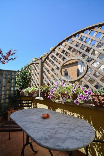 Lilium Boutique Hotel - Tap to explore photos