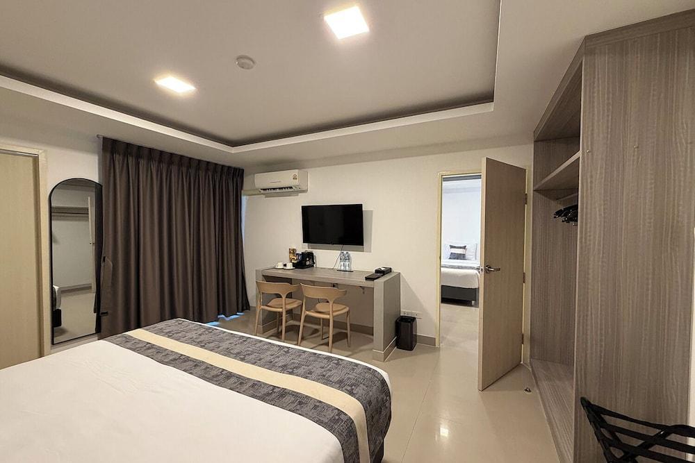 UTD 8 Hotel & Residence Room Type - Family Suite