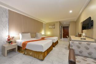 Three Seasons Bangkok Room Type - Deluxe Double or Twin Room