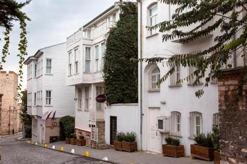 Premist Hotels Sultanahmet - Tap to explore photos