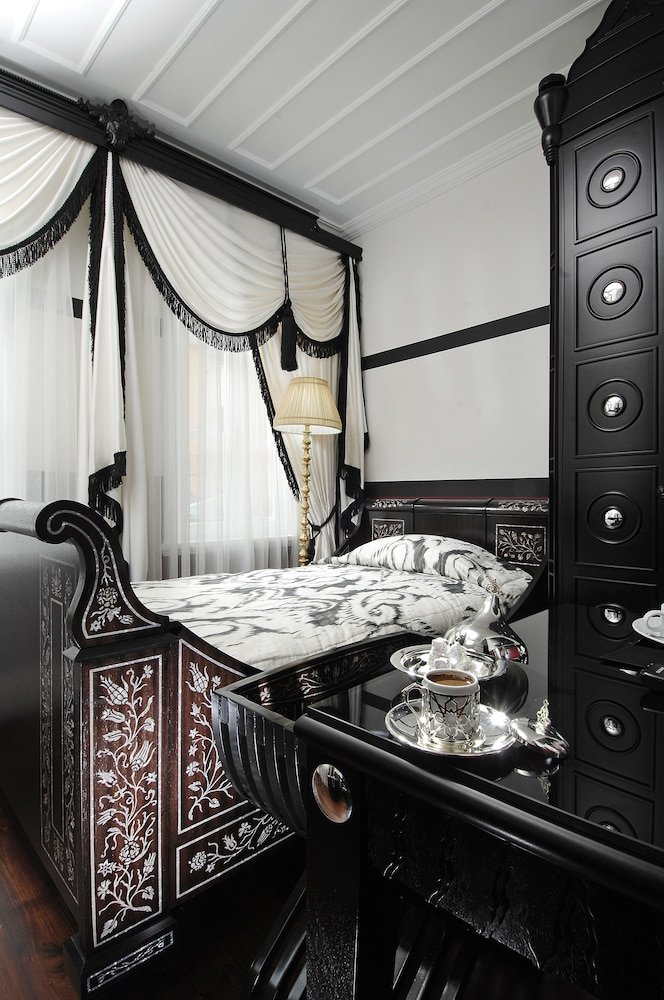 Premist Hotels Sultanahmet - Tap to explore photos