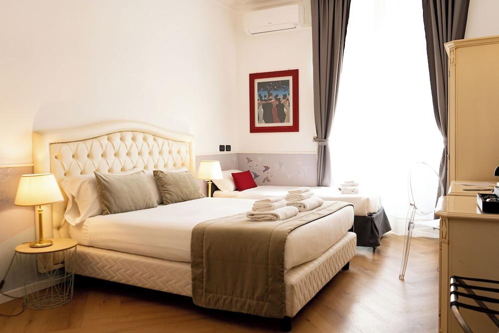 Capitolium Rooms Room Type - Deluxe Triple Room Capitolium Rooms Room Type - Deluxe Triple Room