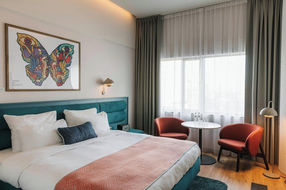 The Social Hub Amsterdam City Room Type - Signature Room