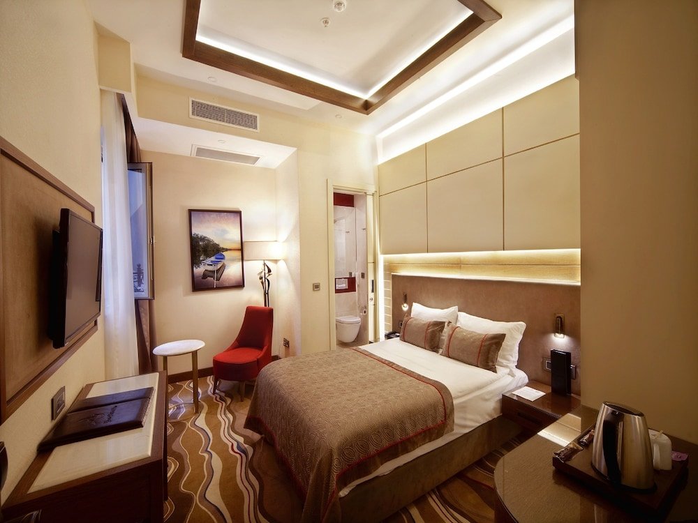 Grand Hotel De Pera Room Type - Standard Double Room