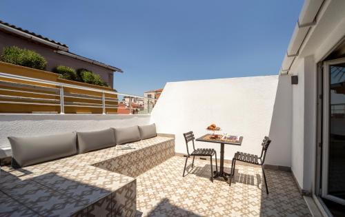 Orka Taksim Apart Hotel Room Type - Four-Bedroom Penthouse Apartment Orka Taksim Apart Hotel Room Type - Four-Bedroom Penthouse Apartment