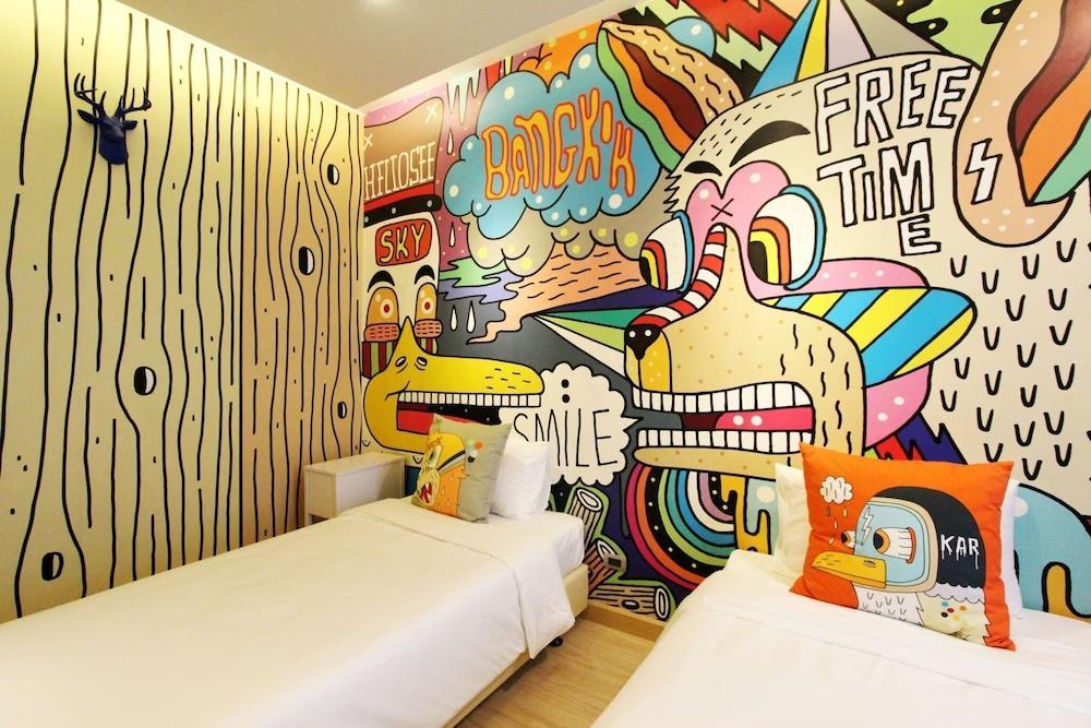 Beat Hotel Bangkok Room Type - Deluxe Twin Room