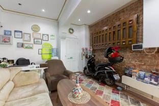 Taksim Green House Hostel - Tap to explore photos