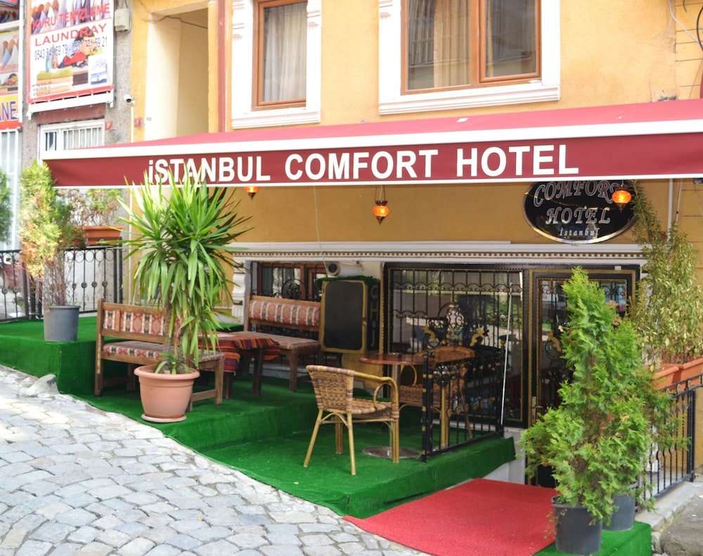 Istanbul Comfort Hotel - Tap to explore photos