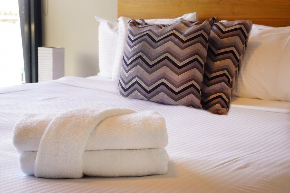Accent Accommodation at Docklands Melbourne Room Type - 2-Bedroom Apartment with 2 Bathroom