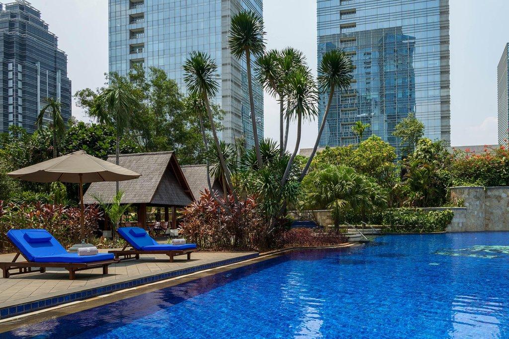The Residences at The Ritz-Carlton Jakarta, Pacific Place - Tap to explore photos