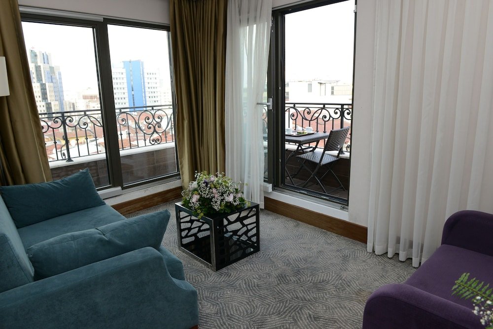 Style Hotel Sisli - Tap to explore photos