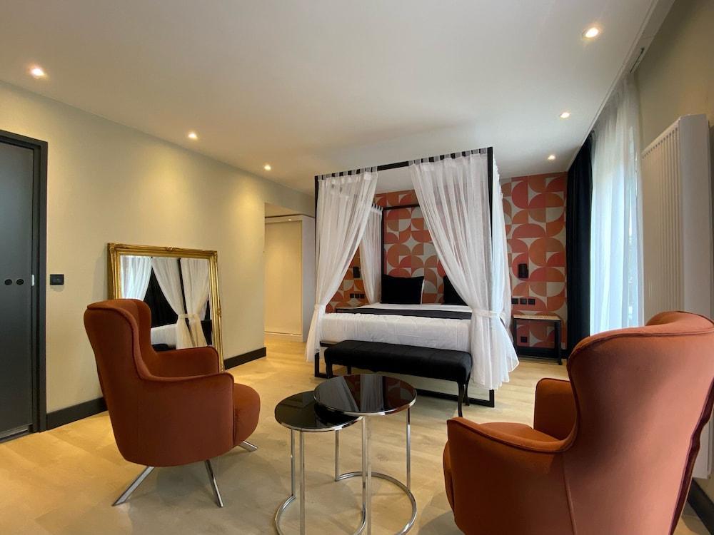 Alp de Veenen Hotel Room Type - King Suite with Spa Bath
