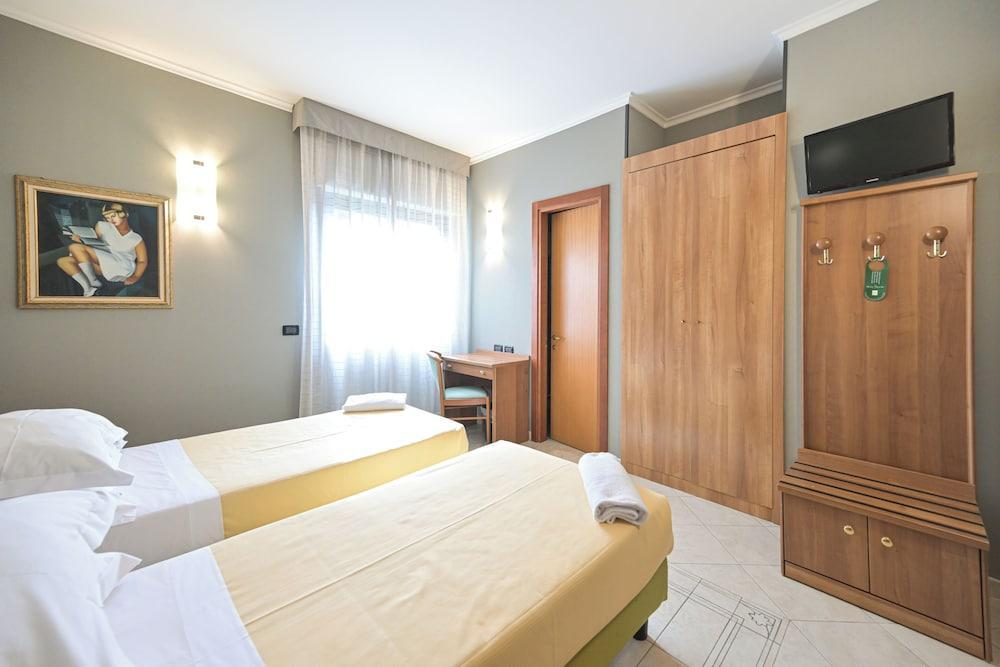Hotel L'Aquila Room Type - Double Room