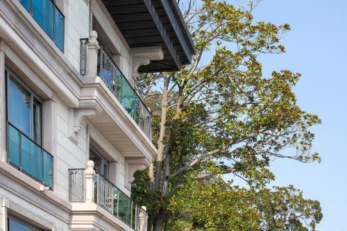 MFB Tarabya Hotel - Tap to explore photos