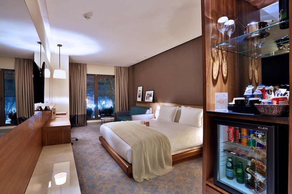 Dosso Dossi Hotels & Spa Downtown Room Type - Standard Double Room, 1 Bedroom, City View Dosso Dossi Hotels & Spa Downtown Room Type - Standard Double Room, 1 Bedroom, City View