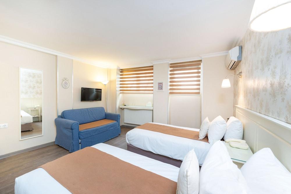 Mr. Bird Hotel Room Type - Economy Double or Twin Room Mr. Bird Hotel Room Type - Economy Double or Twin Room