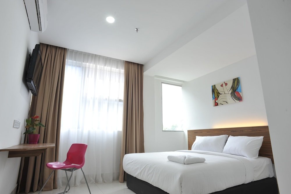 V Hotel Room Type - Superior Deluxe Double