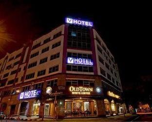V Hotel - Tap to explore photos