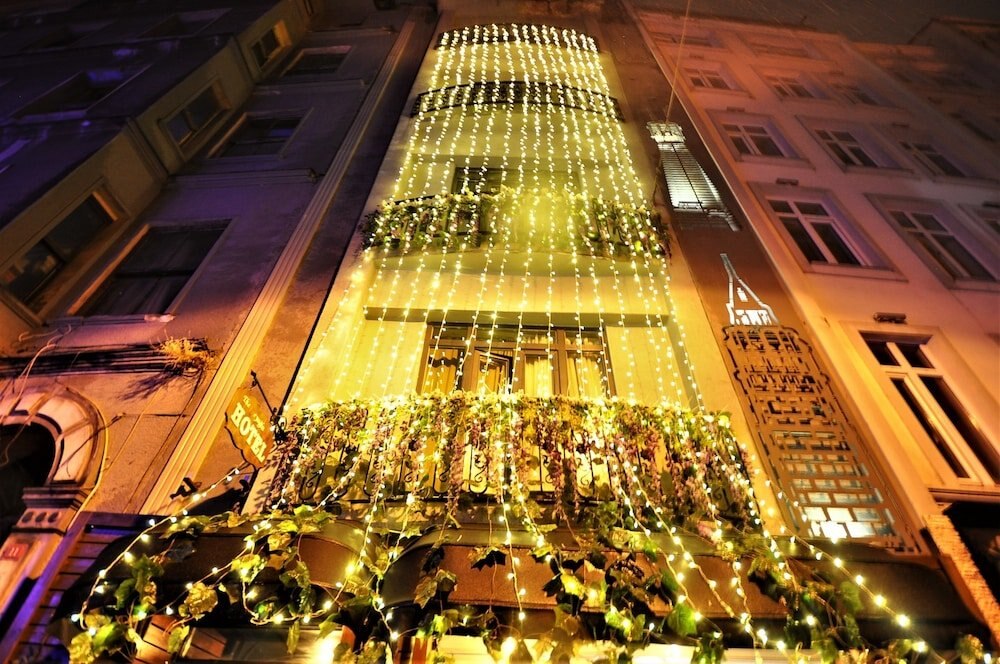The Beyoglu House - Tap to explore photos