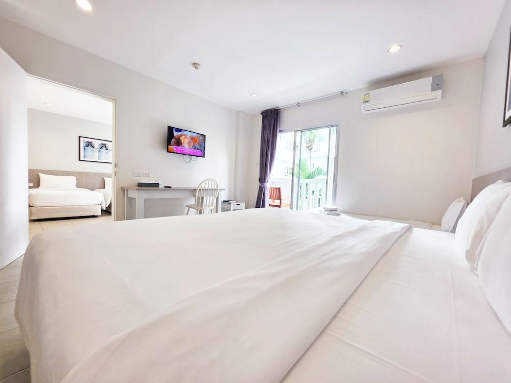 Recenta Phuket Suanluang Room Type - Family Room, Non Smoking