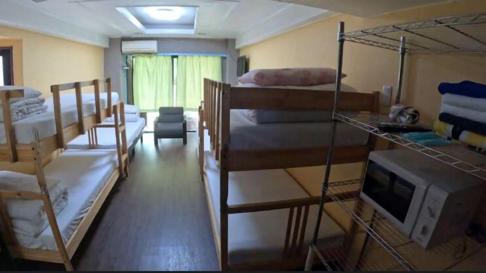Sophiearth Apartment Room Type - Family Apartment, 1 Bedroom, Non Smoking, City View