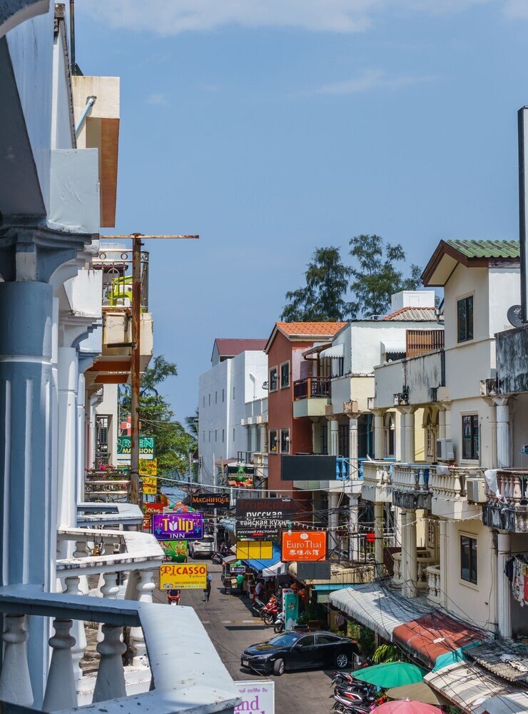 The Shades Boutique Hotel Patong Phuket - Tap to explore photos