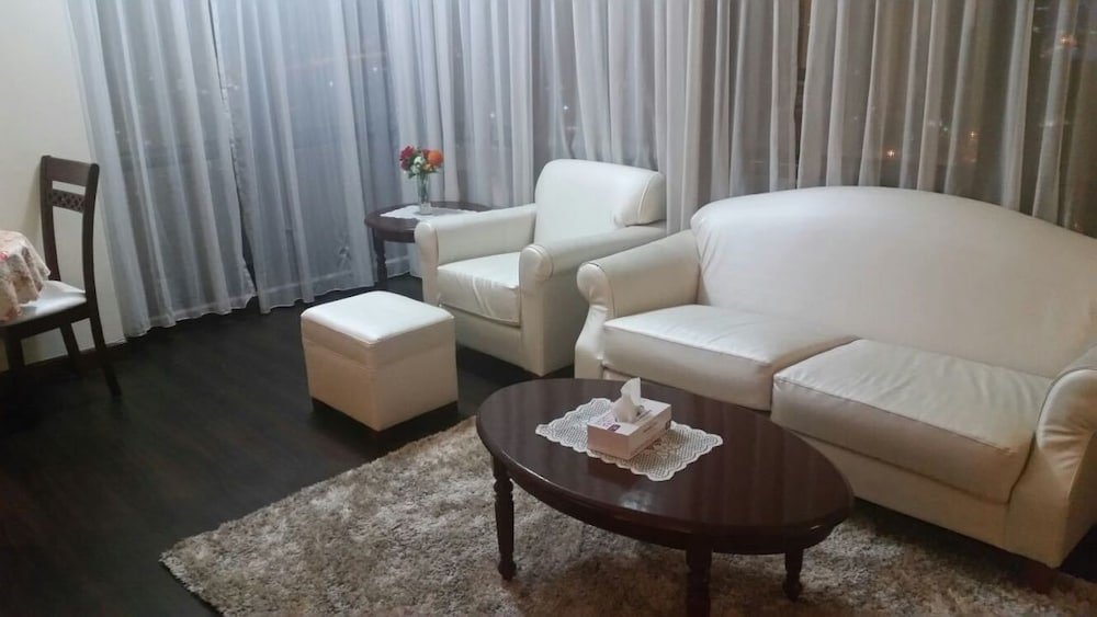 Excellent Service Suites at Times Square Room Type - Luxury Suite, 2 Bedrooms